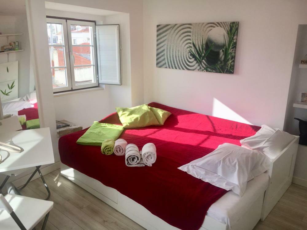 Pequeno Hostel Studio Lissabon Exterior foto